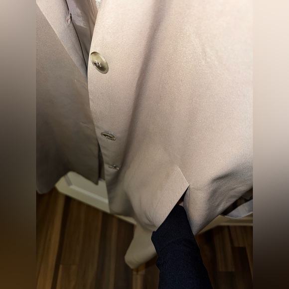 Sequence Vintage Classic Beige/Tan Trench Coat with Shoulder Pads Unisex - Picture 7 of 9